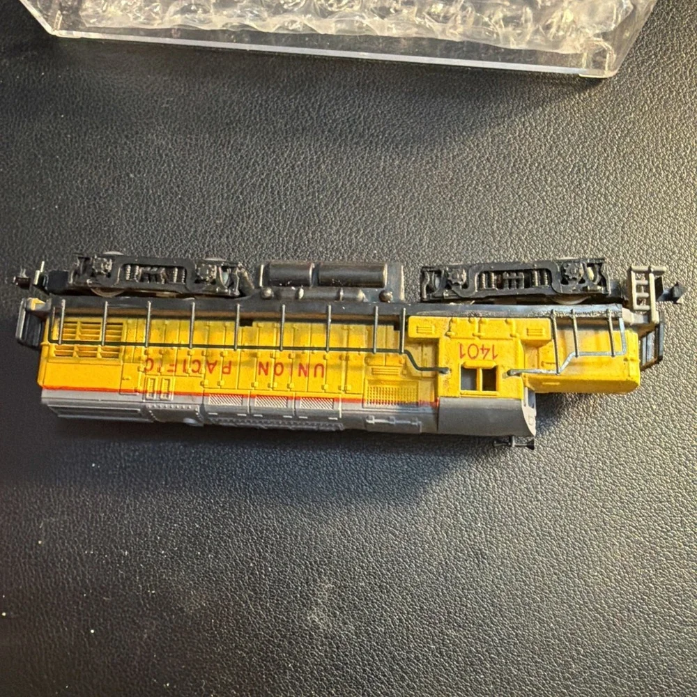 Atlas scale 4729